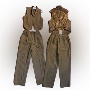 Vintage LAUREN Ralph Lauren 8 cropped vest, high waisted, pant suit pin stripe